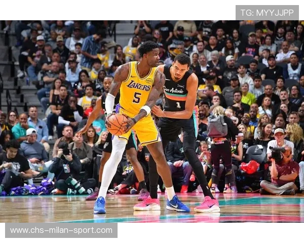马刺逆袭登顶，湖人遭遇滑坡：NBA排名大地震！