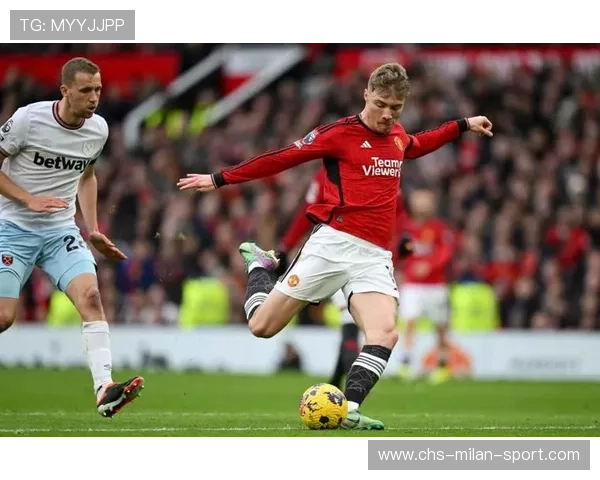 霍伊伦接加纳乔助攻铲射破门