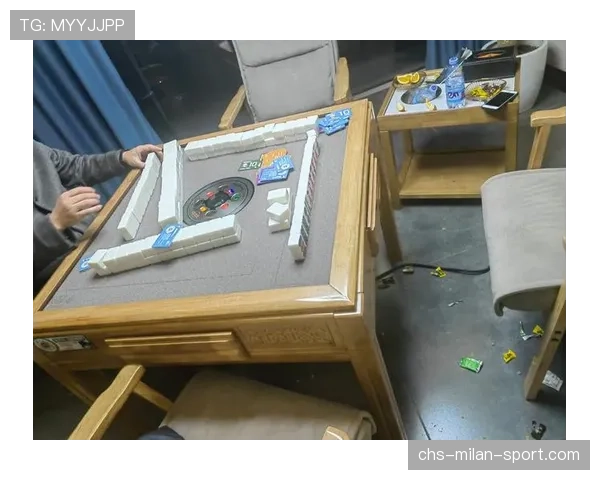 [战队名]赛前放松法：除了打麻将，他们竟然在后台玩起了这种减压小游戏？🎮