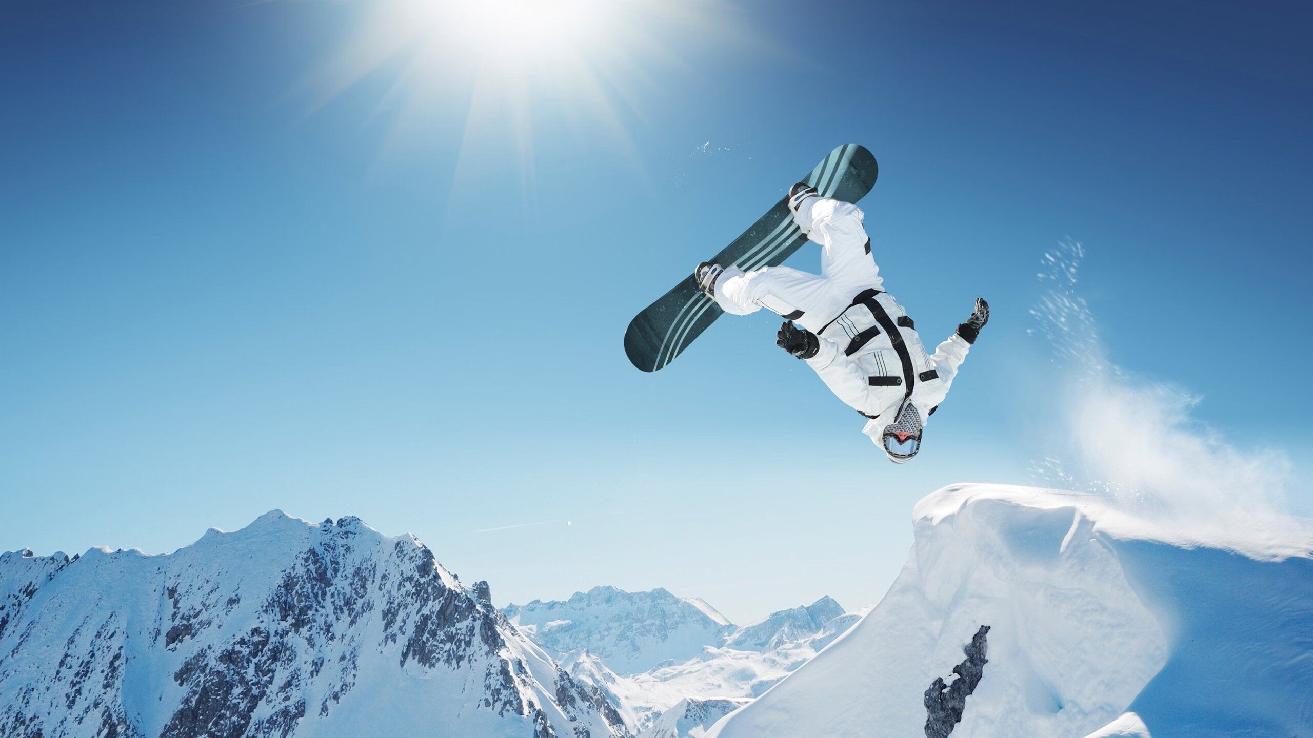 ac米兰球队官网-《ApexLegends》极夜突袭地图全新上线,战术多样化引领战场变革